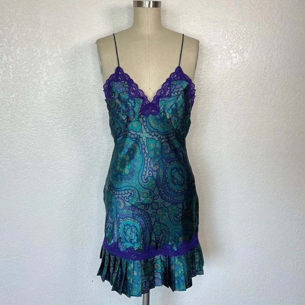Vintage gold label VS Victorias Secret teal paisley lace Y2K mini slip dress S